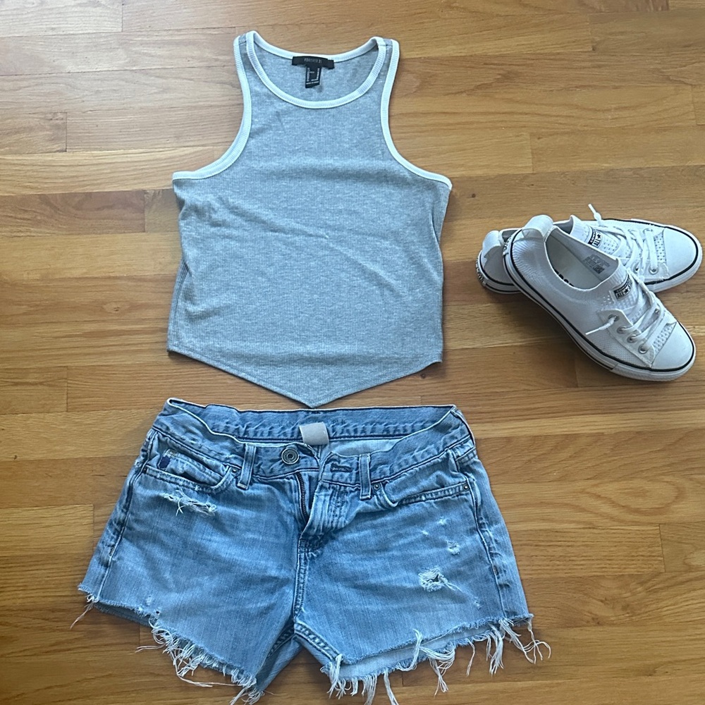 New without tags, forever 21 size medium